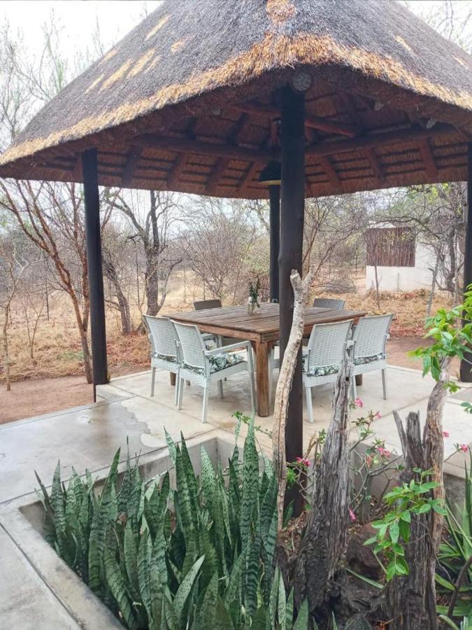 11 Raptors Lodge Hoedspruit Esterno foto